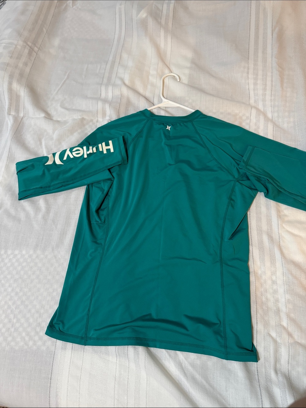 Hurley Women's Teal Long Sleeve Rash Guard - Picture 2 of 3